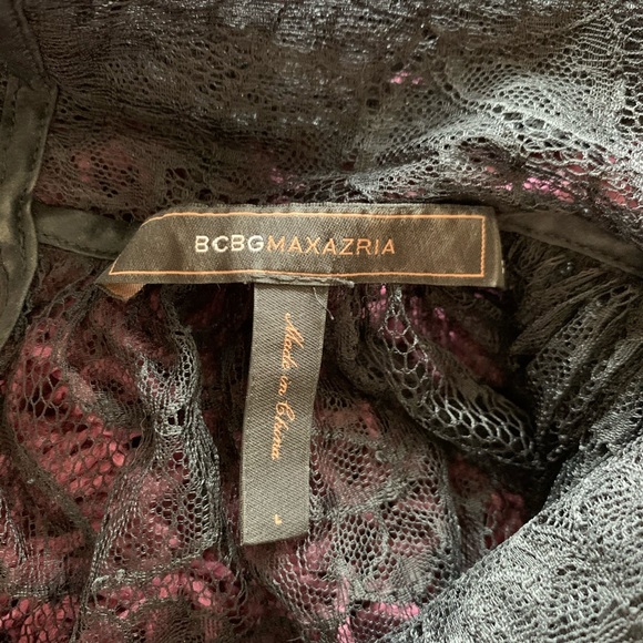 BCBG lace dress. - Picture 4 of 4